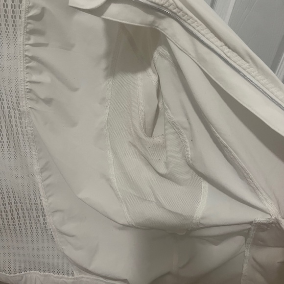 Lululemon Jacket - Picture 5 of 6